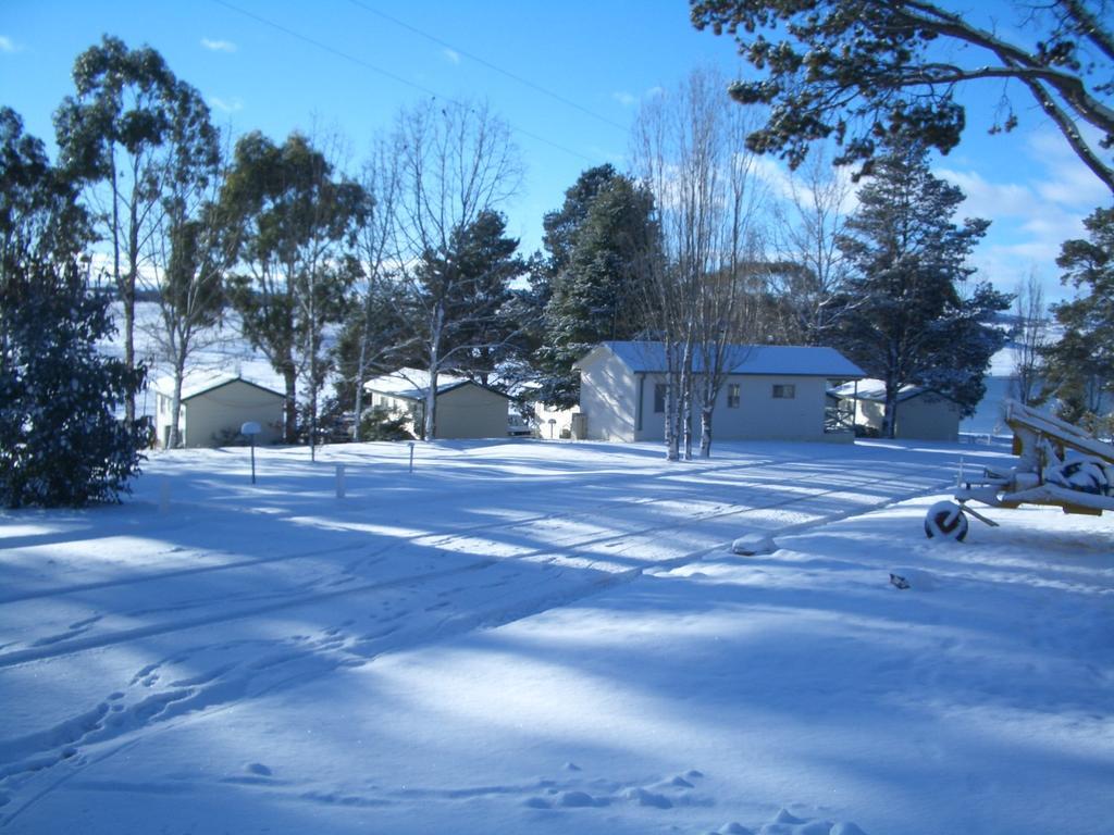 Rainbow Pines Tourist Caravan Park Adaminaby Exterior foto