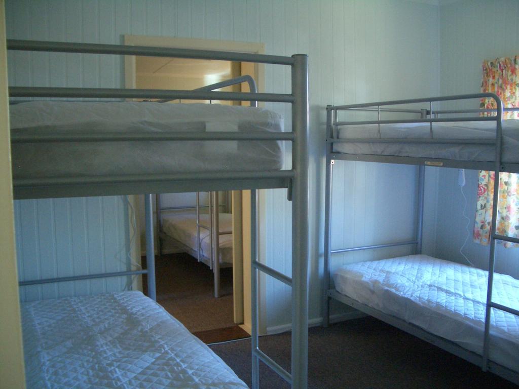 Rainbow Pines Tourist Caravan Park Adaminaby Exterior foto